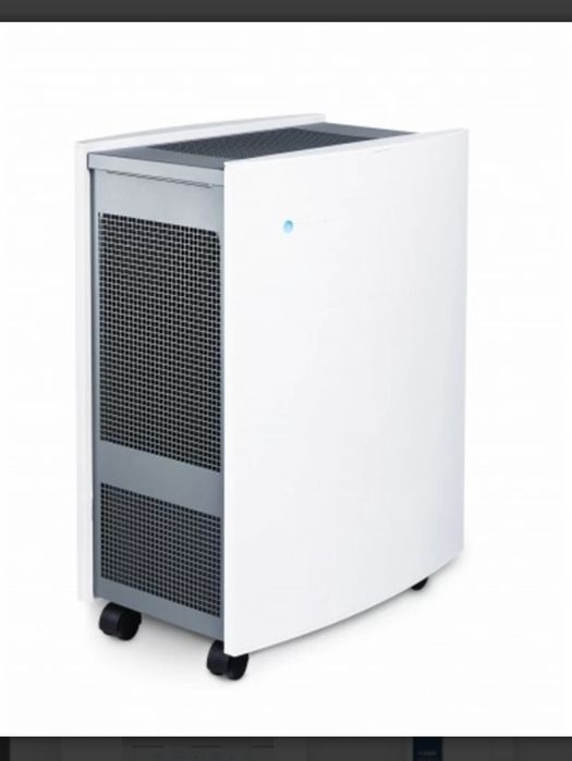 Пречиствател за въздух Blueair Classic 680i