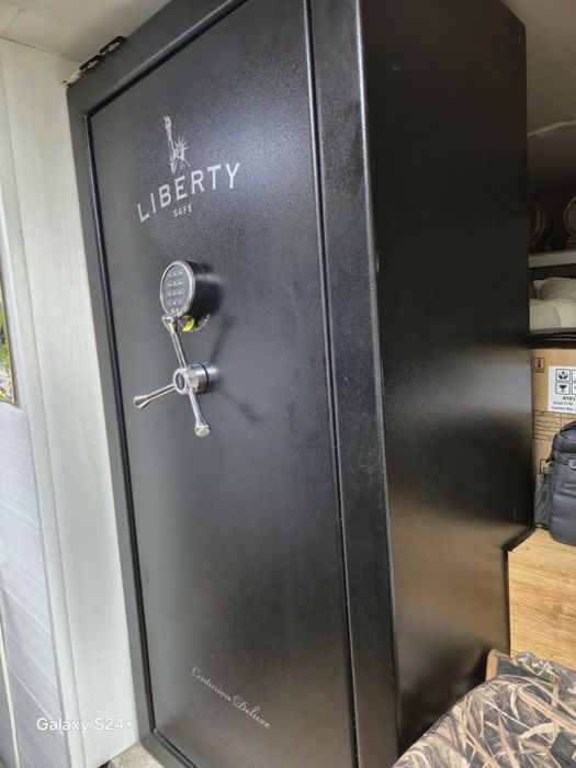 Продам сейф производство США