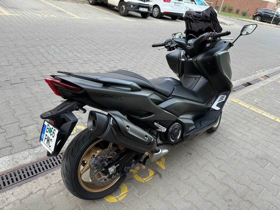 Vand Yamaha TMAX 560 TECHMAX 2020 11.600km