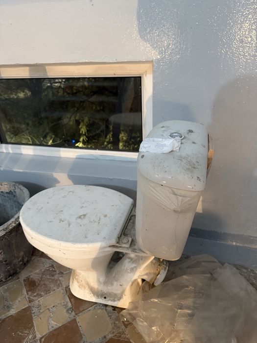 Продам унитаз для рабочих