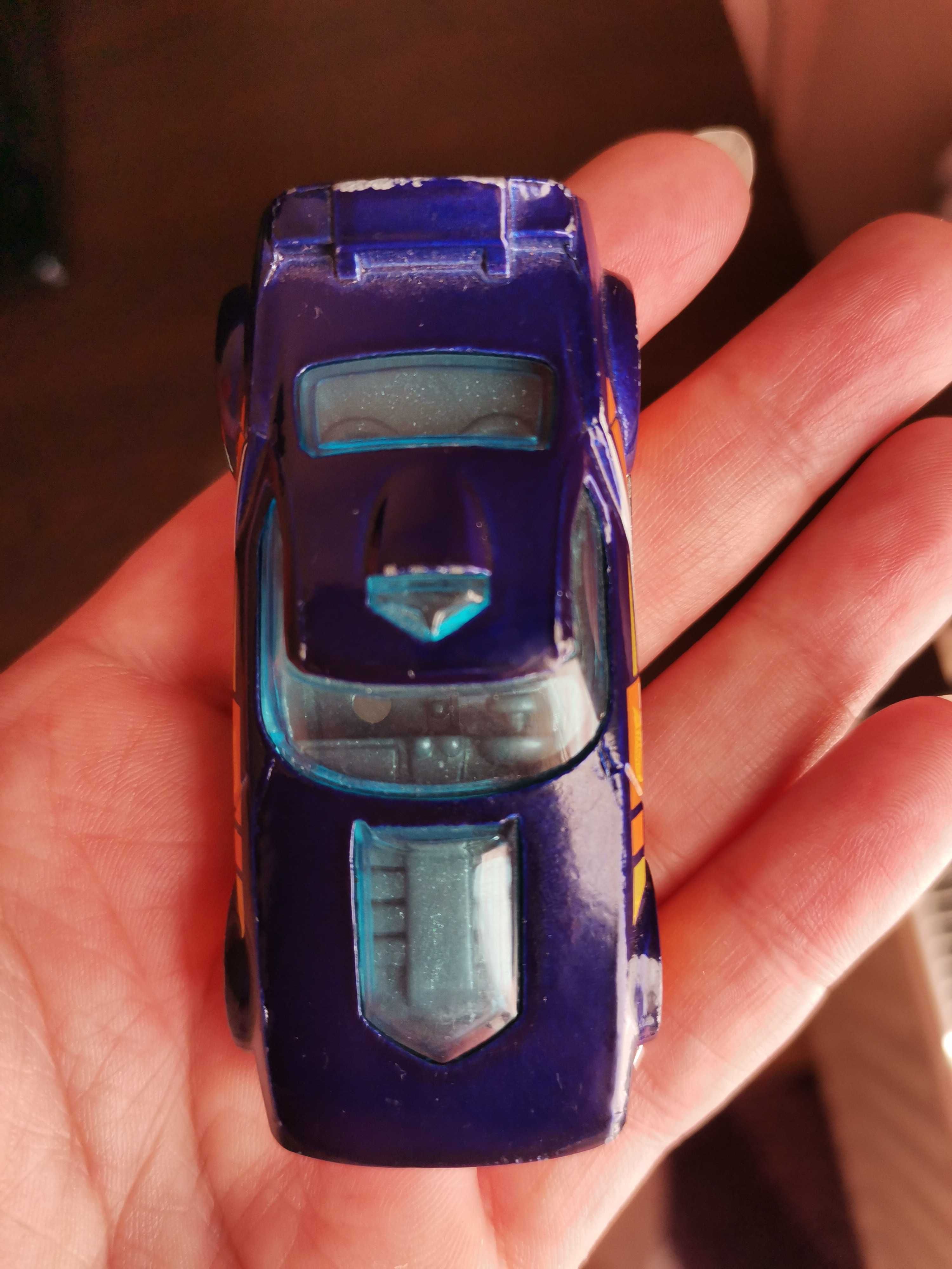 Изтрелваща писта с количка на hot wheels