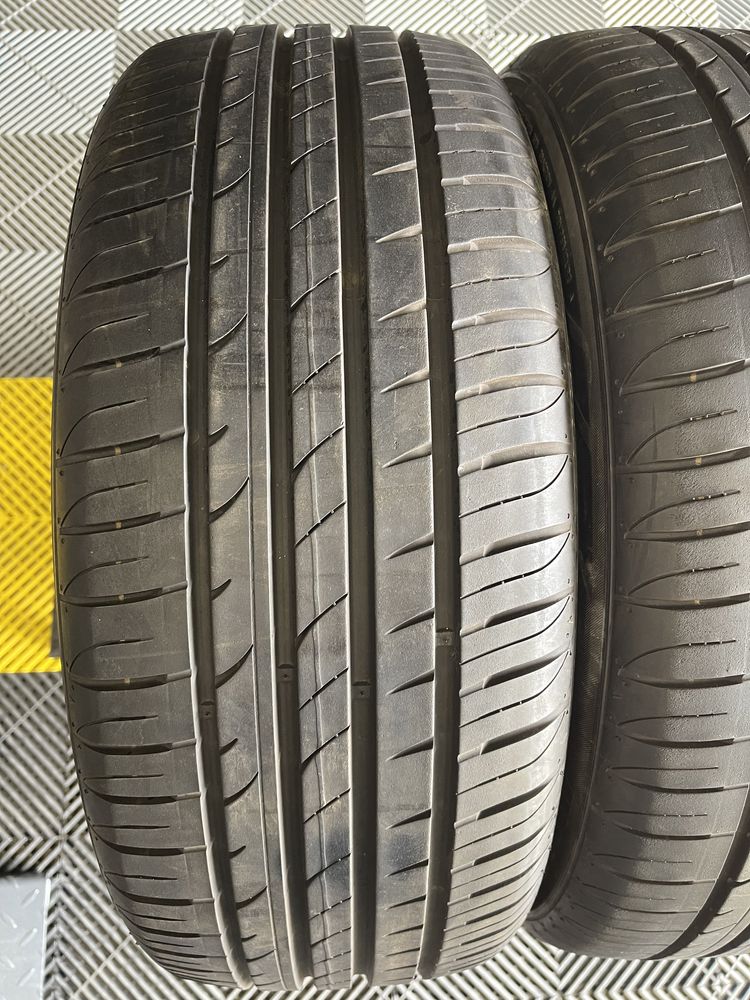 Set 4 anvelope cauciucuri Vara Hankook 215/55R17 cu Profil 7mm ca noi