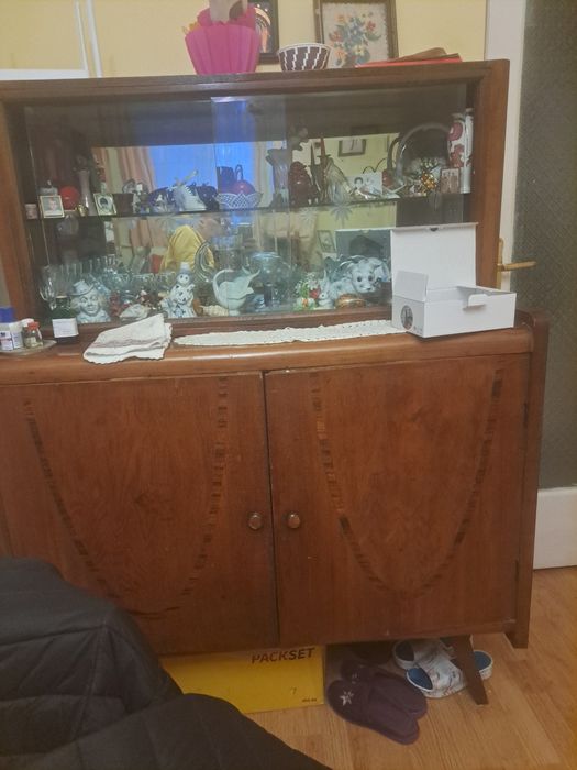 Vitrina + spatiu de depozitare vintage din lemn de trandafir