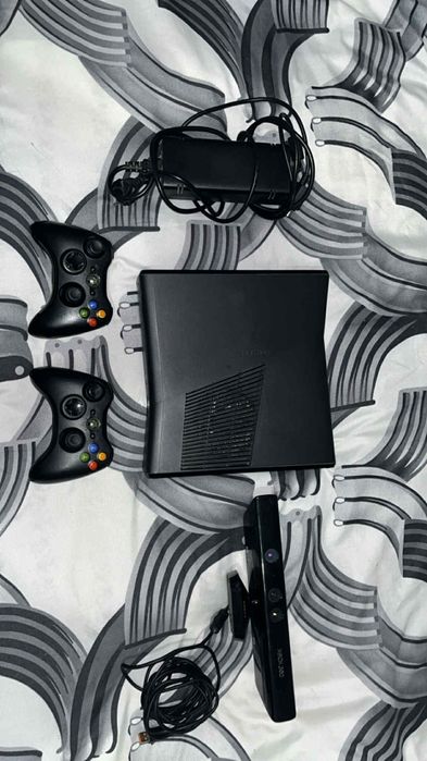 De vânzare Xbox 360