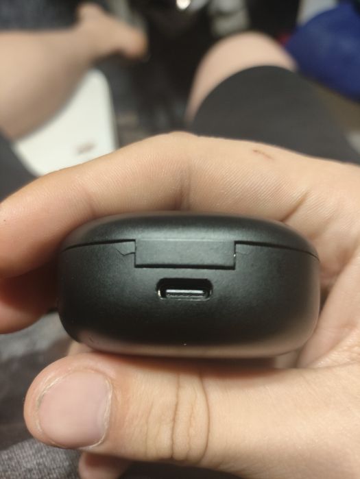 наушники продам.