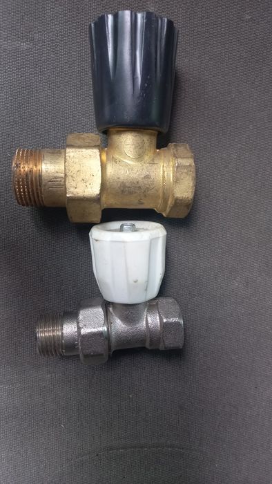 Водопроводни кранове.