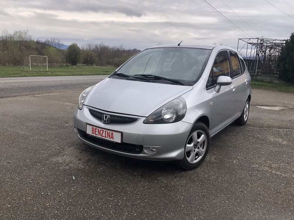 Vand Honda Jazz 1,3 Benzina 2008 Import Germania