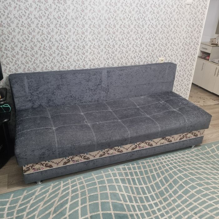 Продам б/у диван тахта