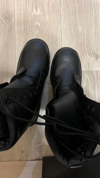 Продам новые зимние берцы