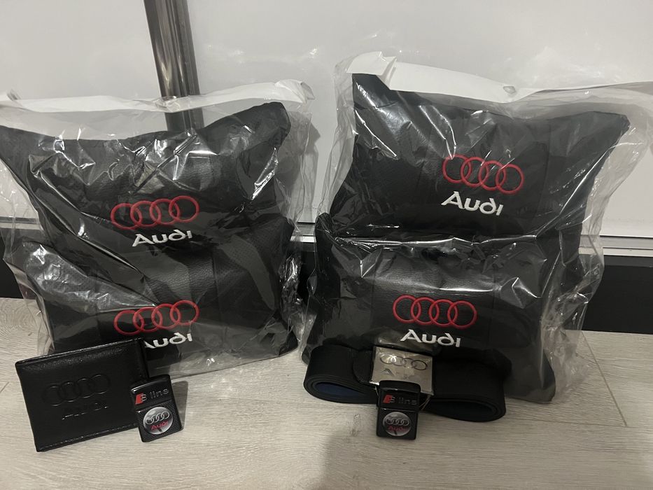 Кожени възглавници на Audi с портмоне и запалка Zippo