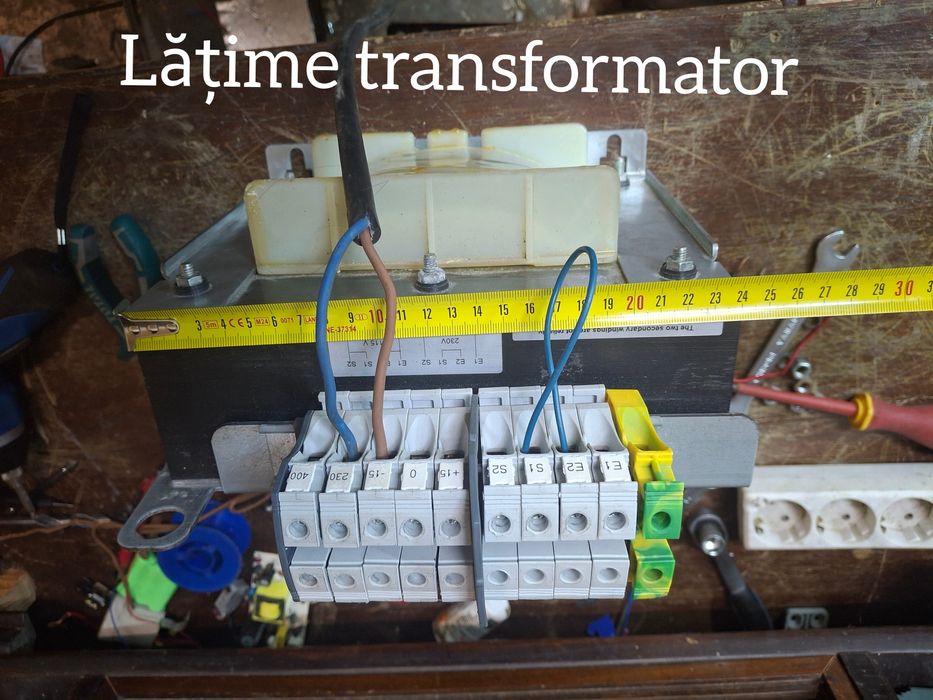 Transformator de separație 2x110v 1x230v 3500w