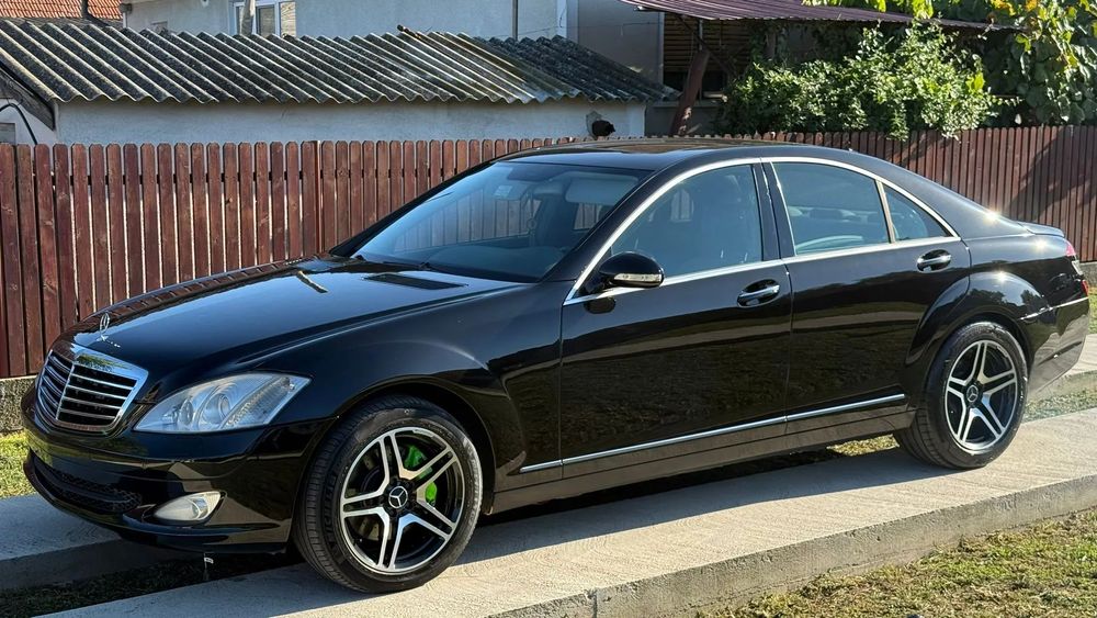 Mercedes-Benz S