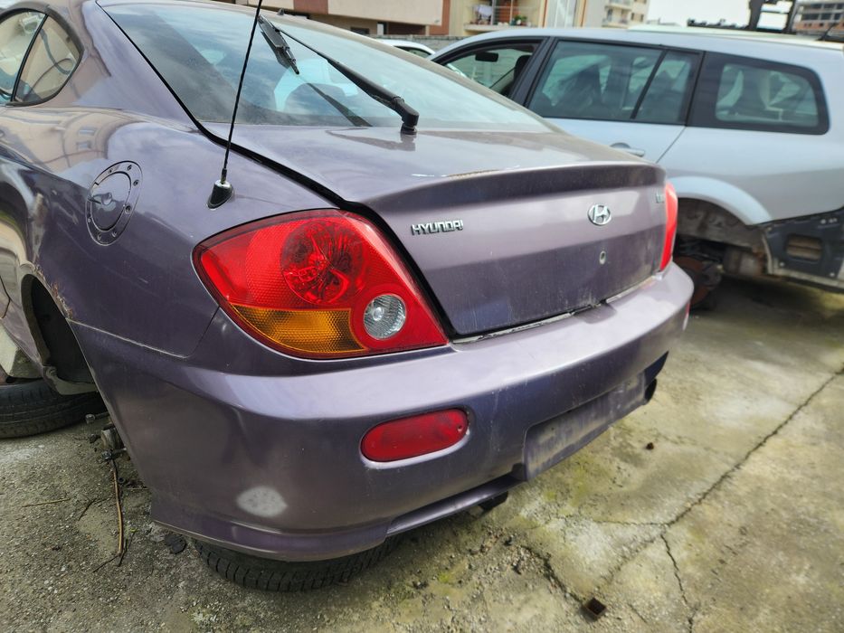 Vand  piese Hyundai Coupe  benzina