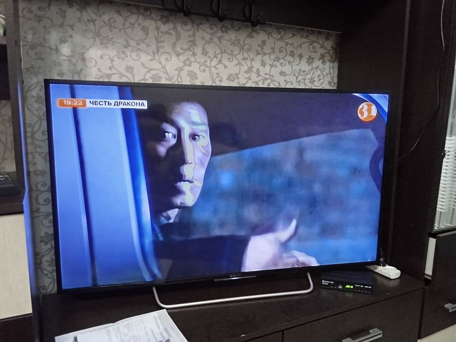Продается телевизор