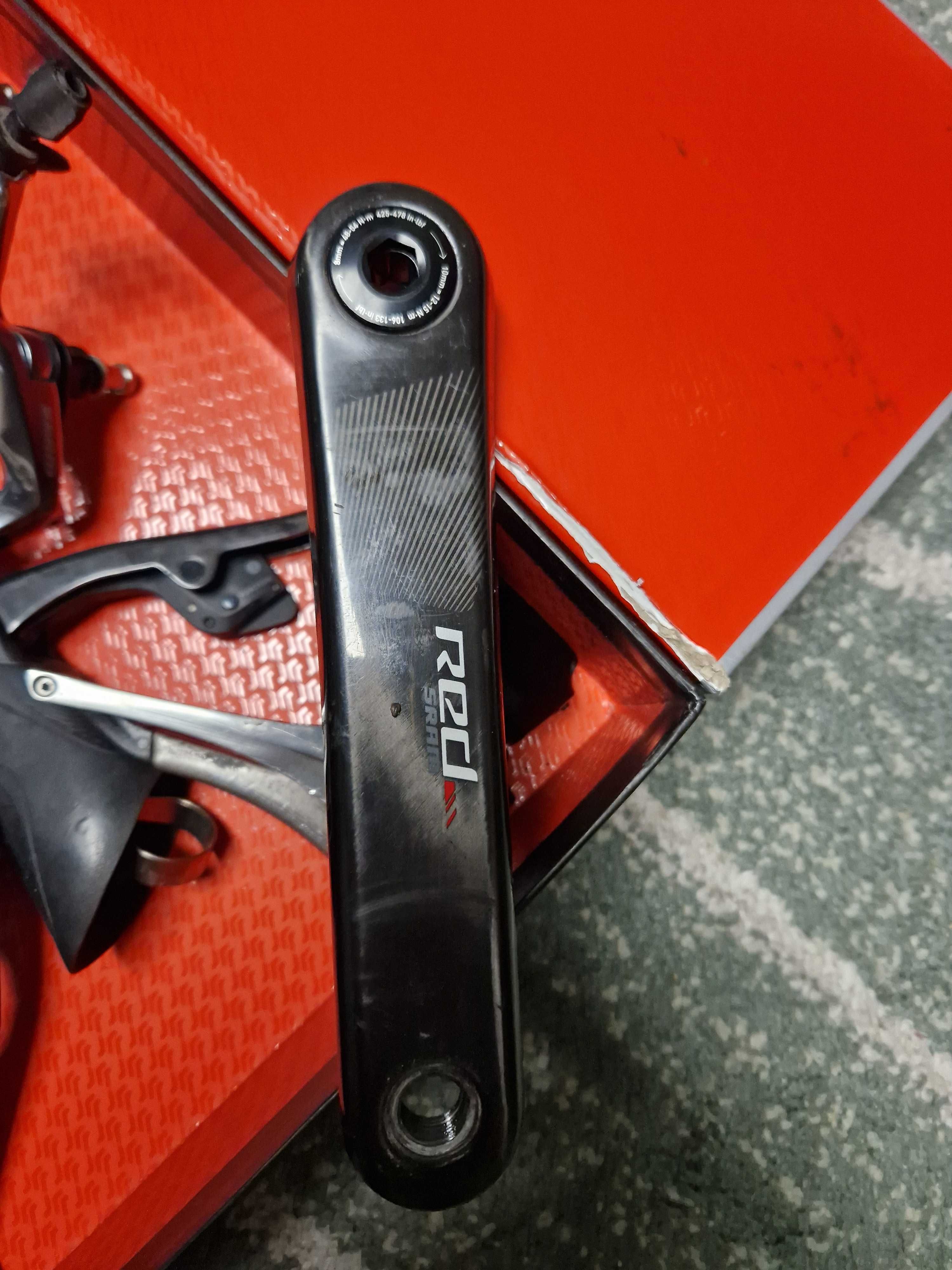 De vânzare grup set Sram Red Etap 2x11.