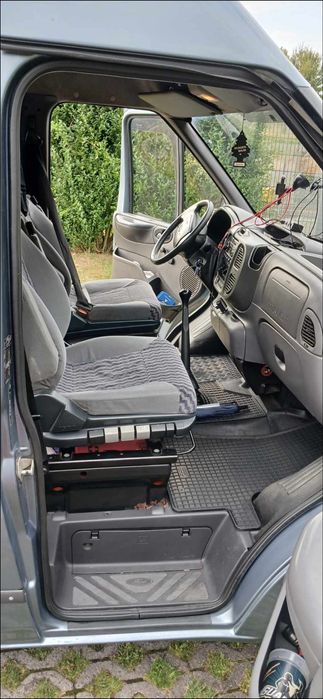 Vând Ford Tranzit 2002