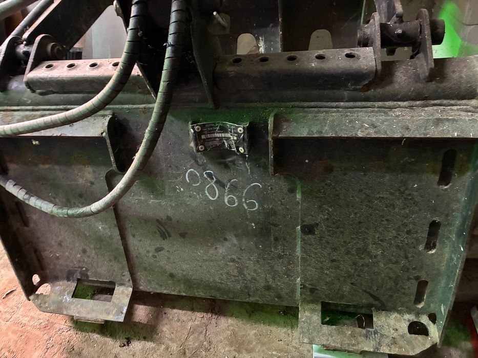 Кофа за челен товарач Bobcat , с щипка.  (Industrial grapple)