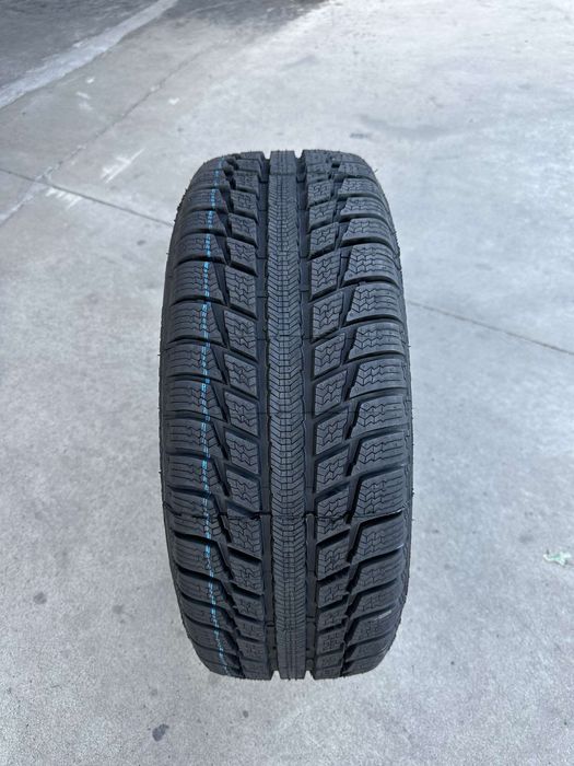 Pret redus! ANVELOPE 225/40 18 m+s/iarna power alpin garantie 3 ani