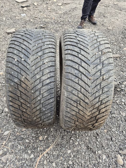 шины шипованные снег хорошо держит