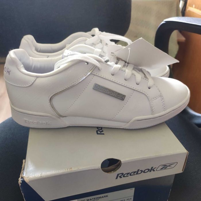 Нови маратонки REEBOK -естествена кожа №38