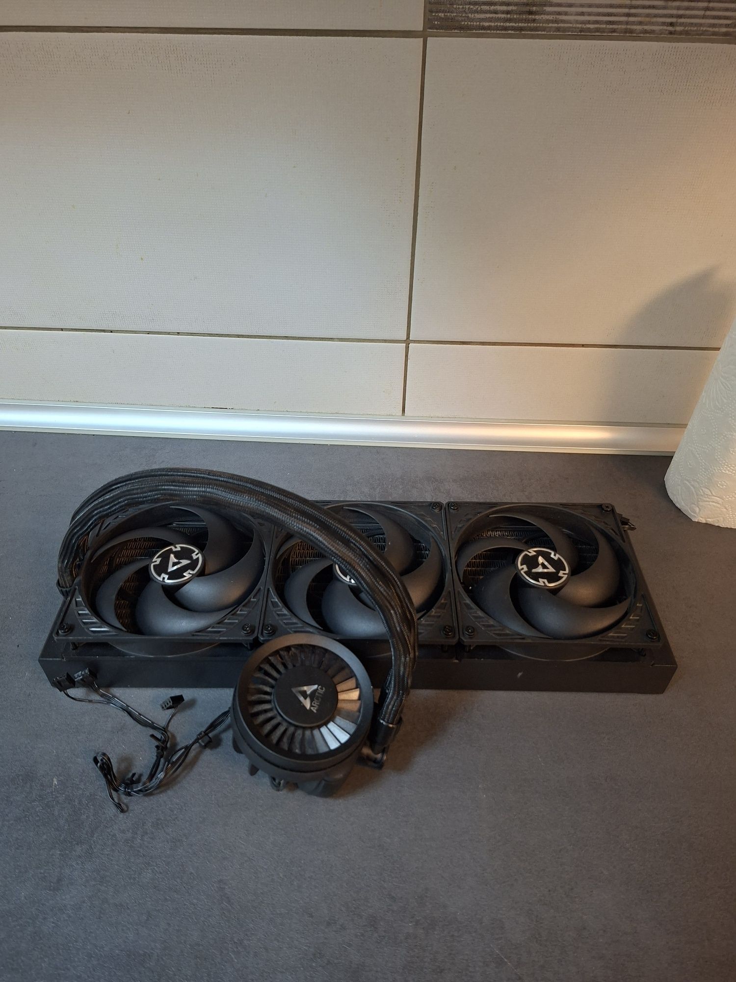 Cooler Lichid Arctic 420mm