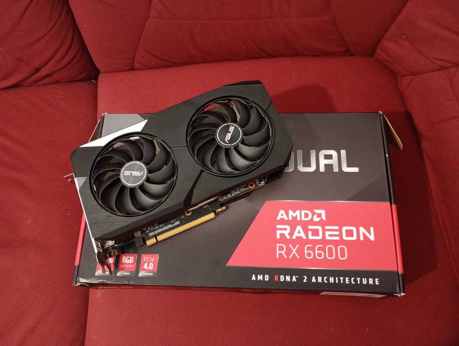 Placa video ASUS RX 6600 8GB GDDR6