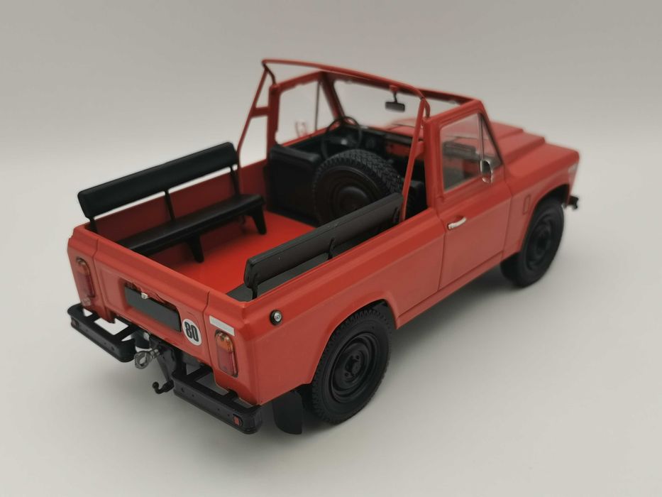 Machetă PORTARO 260D (ARO) - IXO - scara 1:24