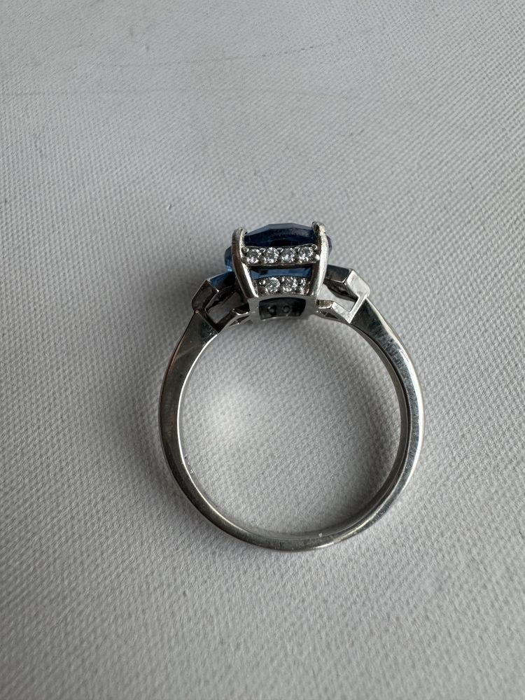 Inel din argint, cubic zirconia si topaz