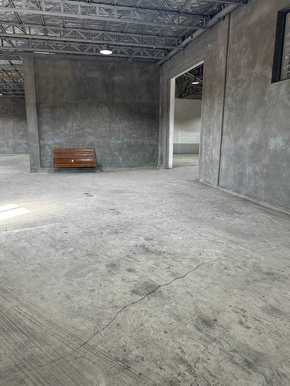 Sklad arenada beriladi