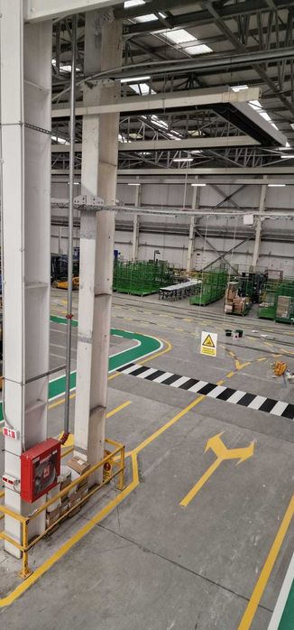 Marcaje rutiere profesionale – parcări, hale, depozite