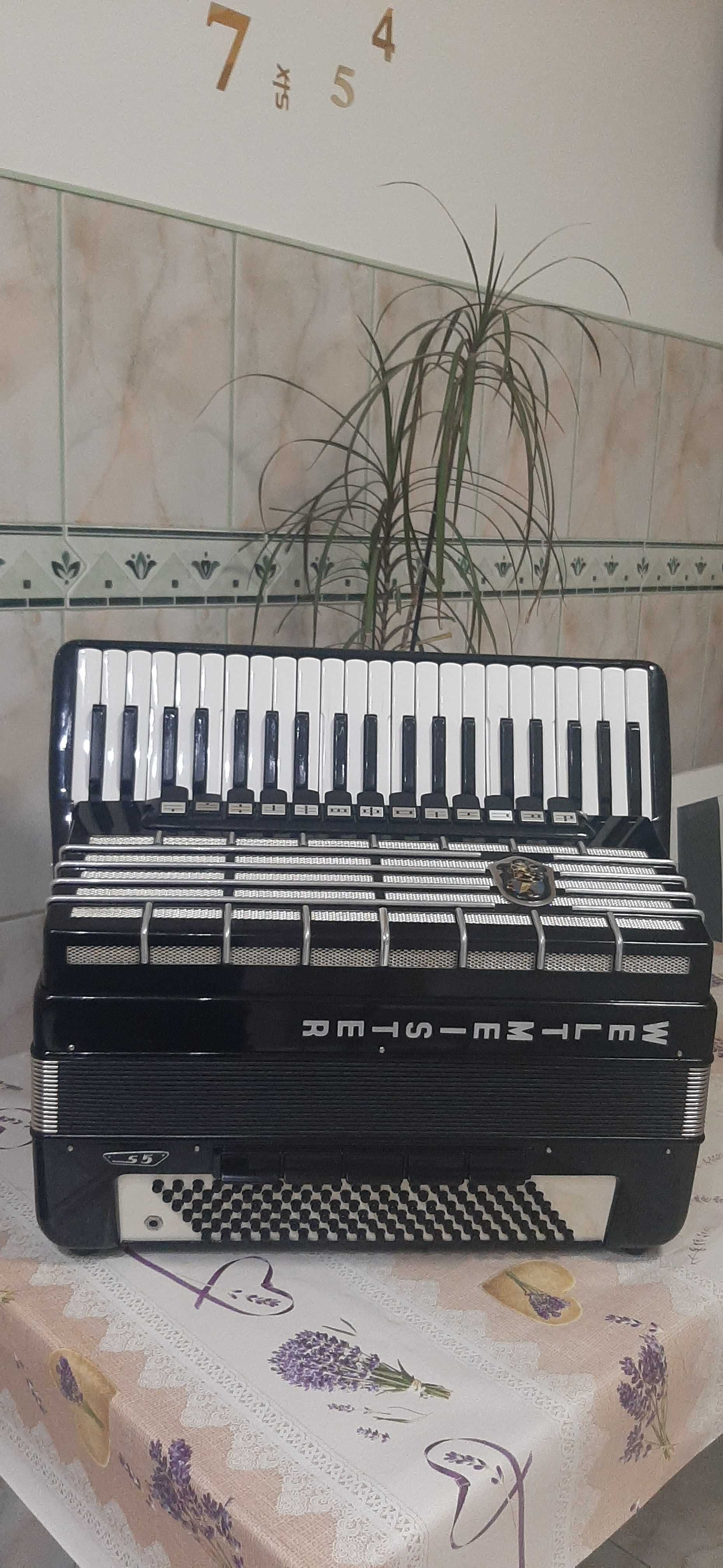 Acordeon Weltmeister (Supita) S5 cassotto