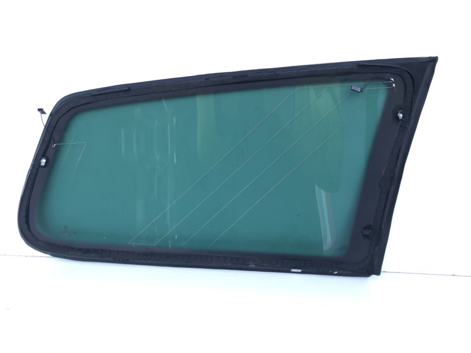 Geam spate  portbagaj st /dr vw Passat B6/B7