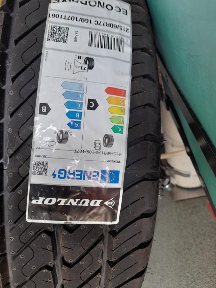 Anvelopa  Dunlop 215/60 R17C