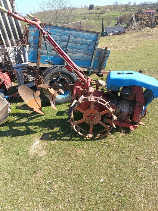 Vând motocultor pasquali