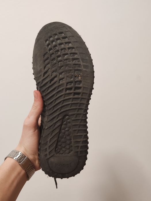 Yeezy 350 Core Black