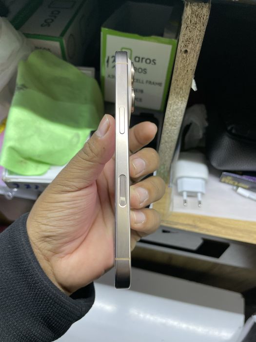 Iphone 16 pro juda idial holatlari