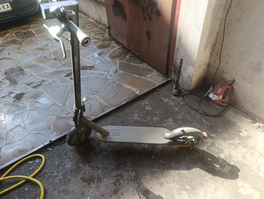 Електрическа тротинетка