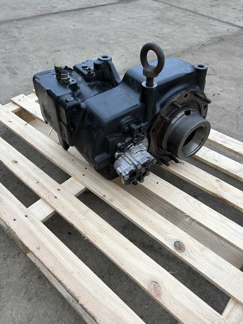 Cutie de viteza ZF 2HL 250 CAT 313C - Piese de motor Caterpillar