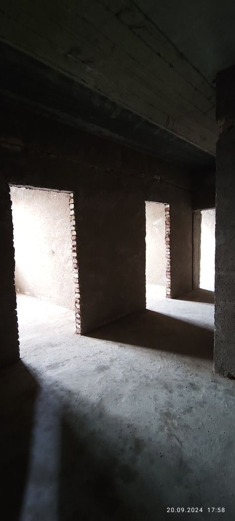 Yangi karobka dom. Kv=4.5 ml/s Qarshi shahrini markazidan 73 m² 3 xona