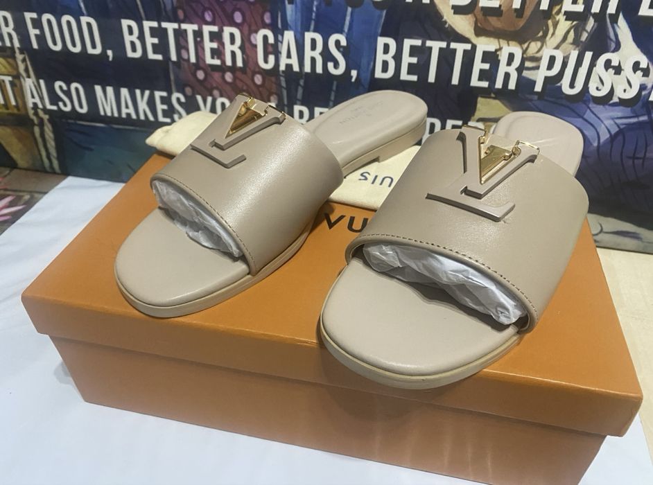 Papuci/Slapi Louis Vuitton dama premium
