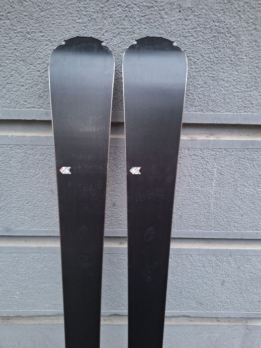 Ски с автомати и обувки Rossignol