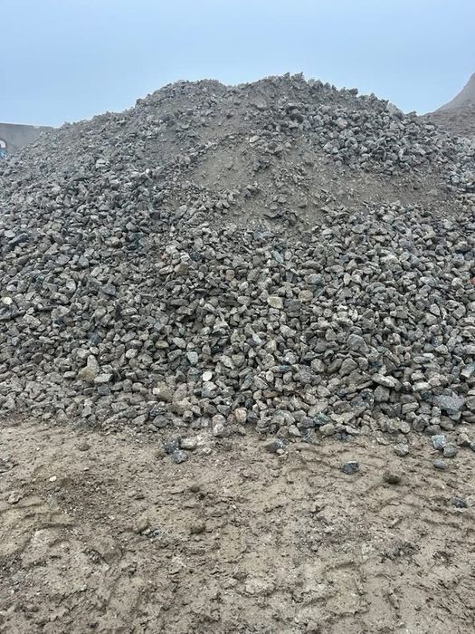 Vand beton concasat/drum/parcare/terasament/
