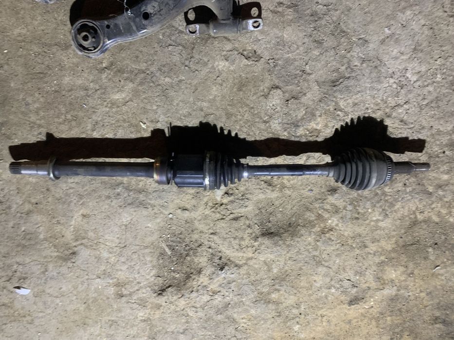 Запчасти от Камри 40