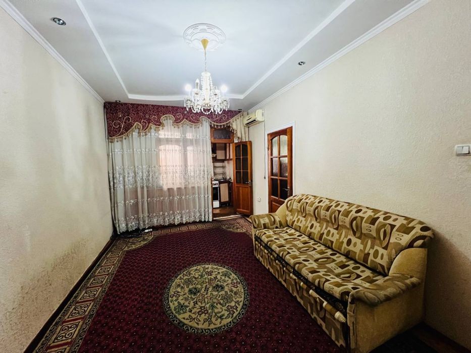 Продается квартира ! Чиланзар 18 квартал 3/4/4