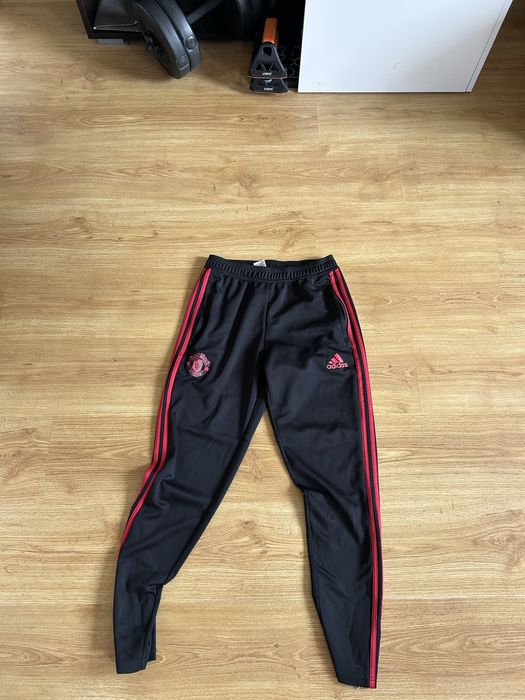 Adidas Manchester United долнище за футбол, Размер S, 05/18