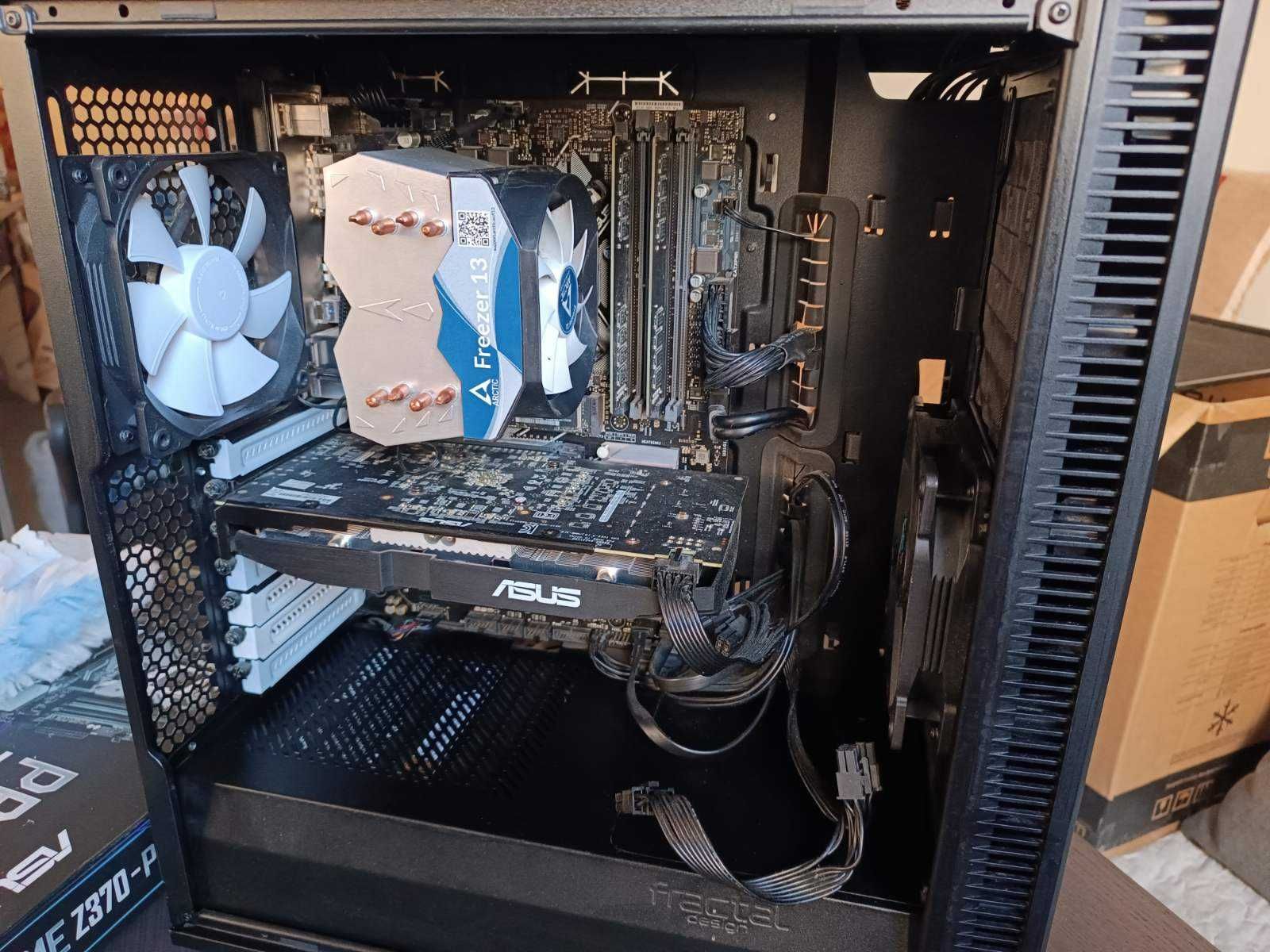 Настолен Компютър Custom-Built