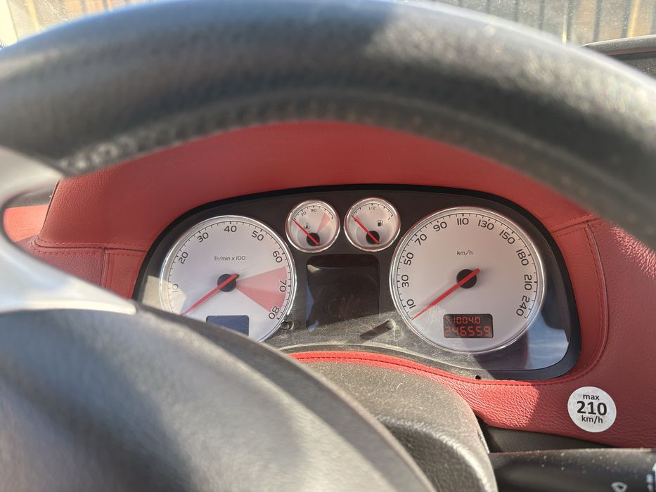 Vand peugeot 307cc motor 2.0