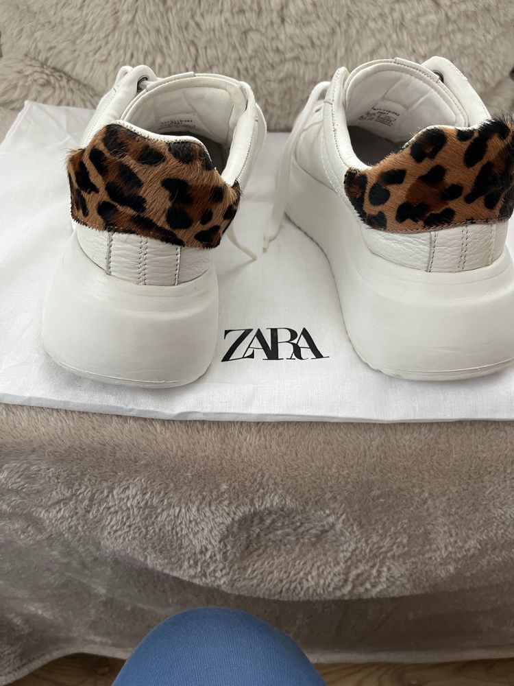 Дамски обувки ZARA