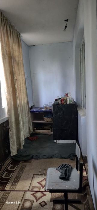 Сдается 1 переделанная в 2 х комнатную квартира Юнусабаде 12