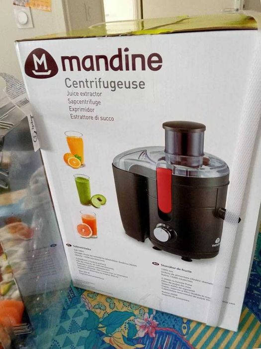 Storcator fructe Mandine MJE350-21, 15000 rotatii rezervor pulpa 950ml
